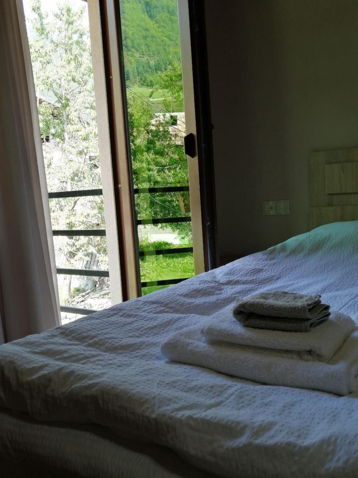 Lisaneli Hotel Mestia Room photo